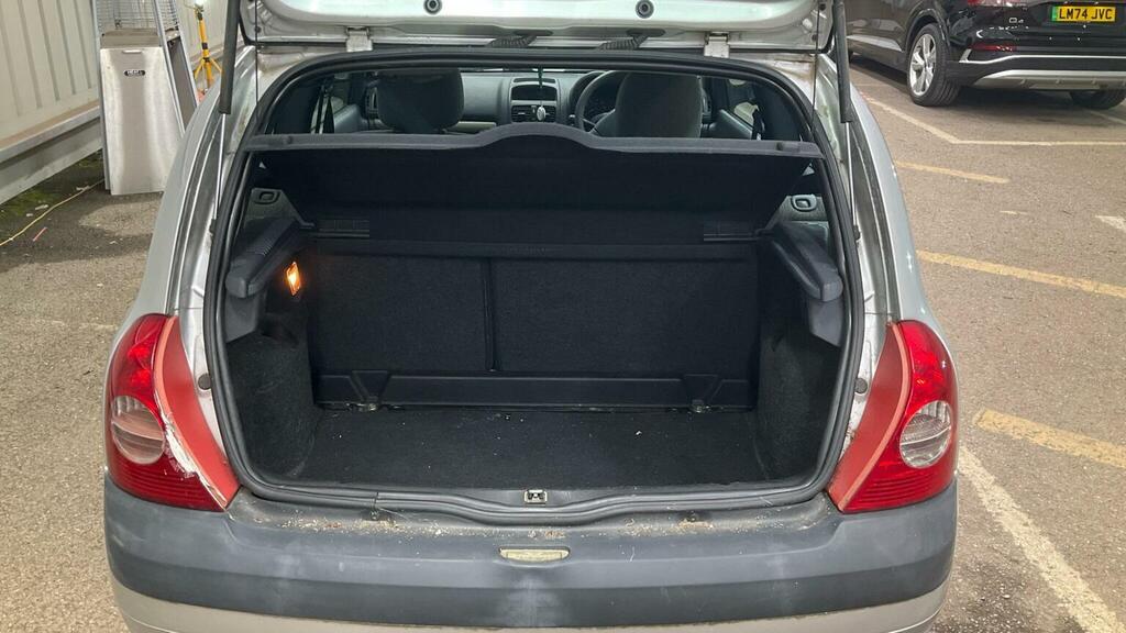 Renault Clio Hatchback Silver #9