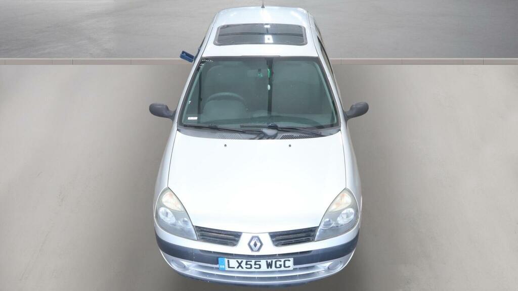 Renault Clio Hatchback Silver #7