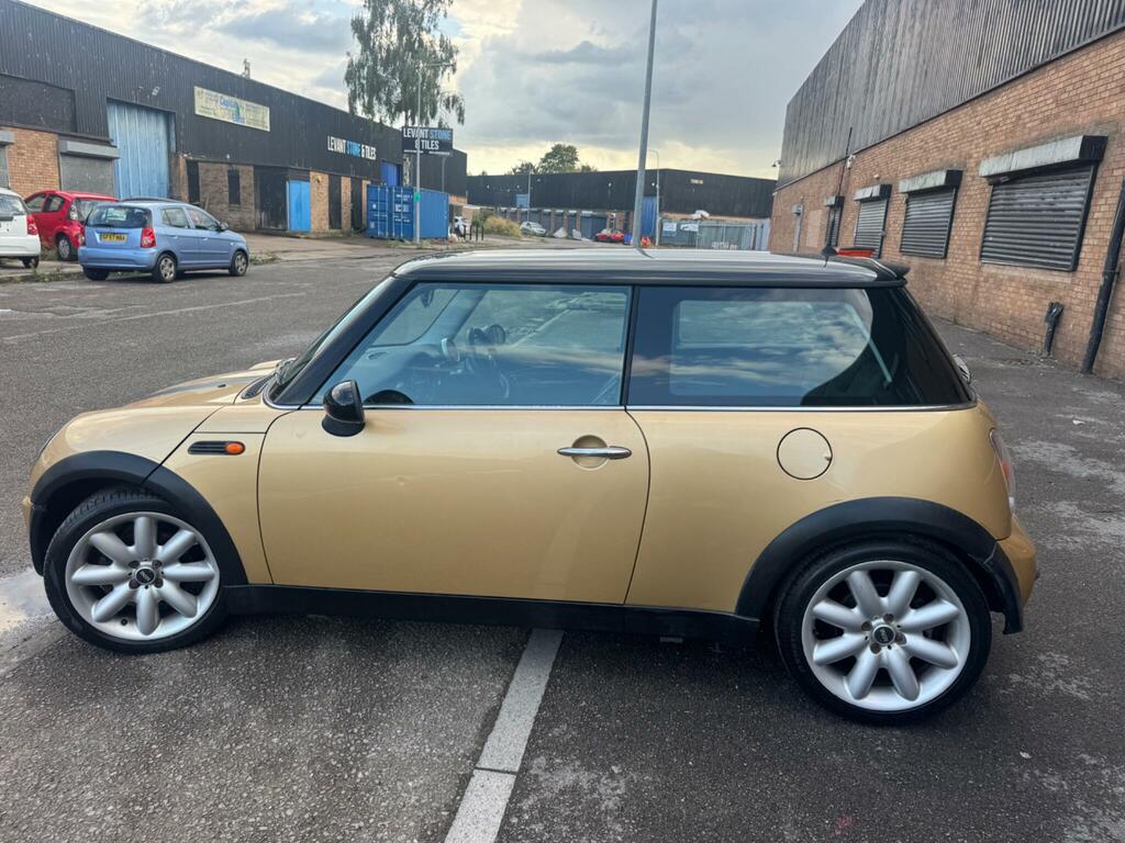 Mini Hatch 1.6 One Blue #14