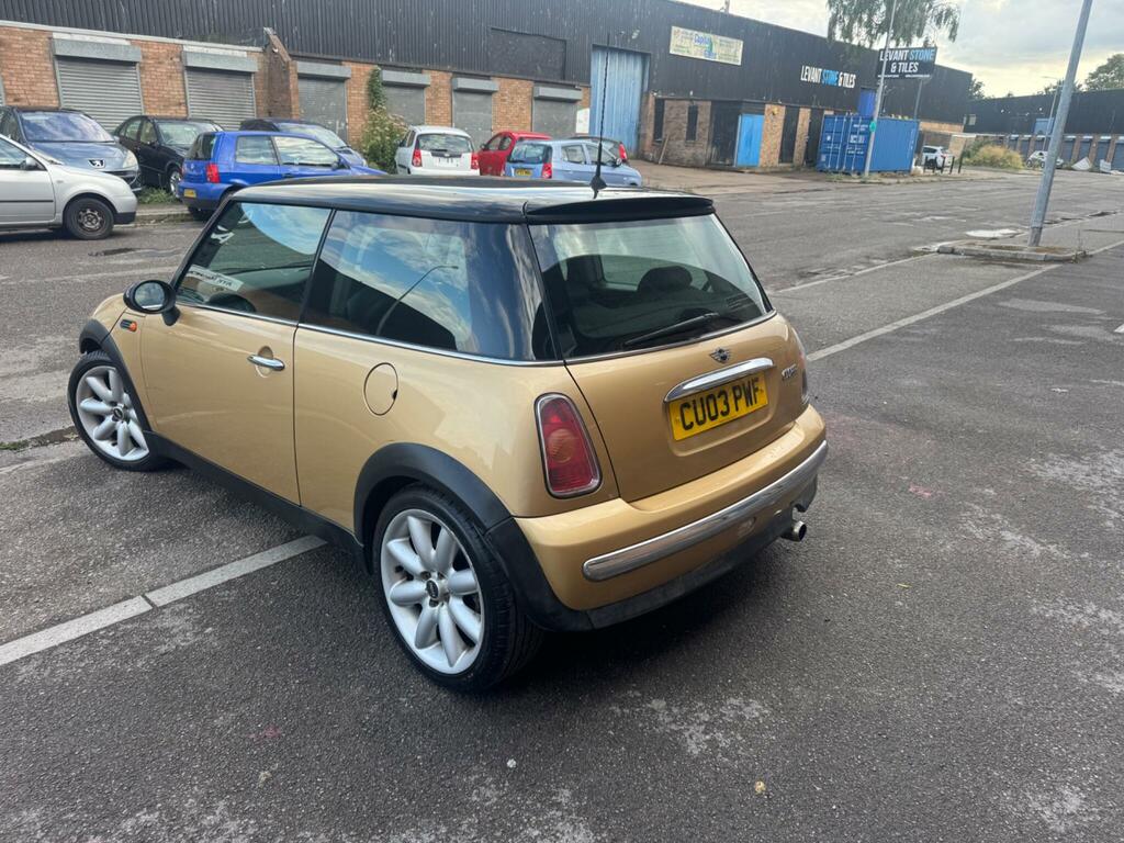 Mini Hatch 1.6 One Blue #11