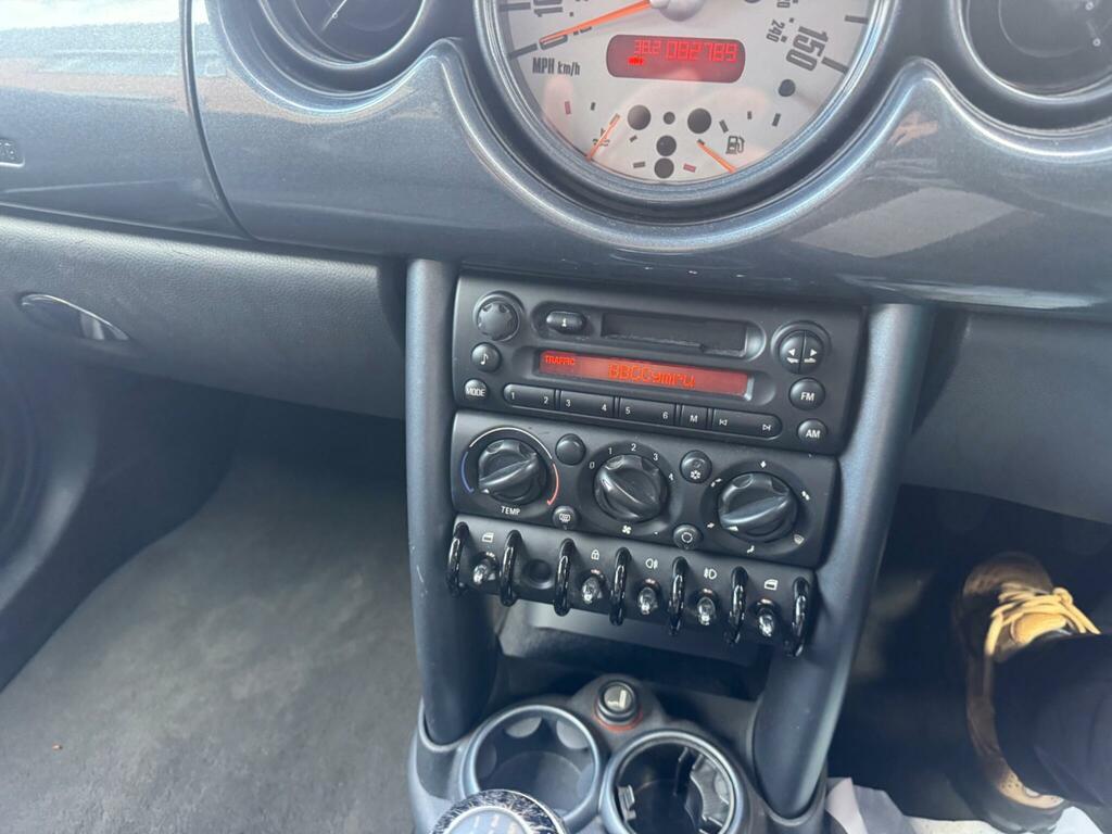 Mini Hatch 1.6 One Blue #22