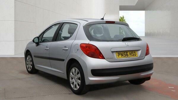 Peugeot 207 1.6 Hdi S Silver #3