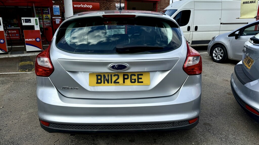 Ford Focus 1.6 Zetec 2012 BN12PGE Silver #6