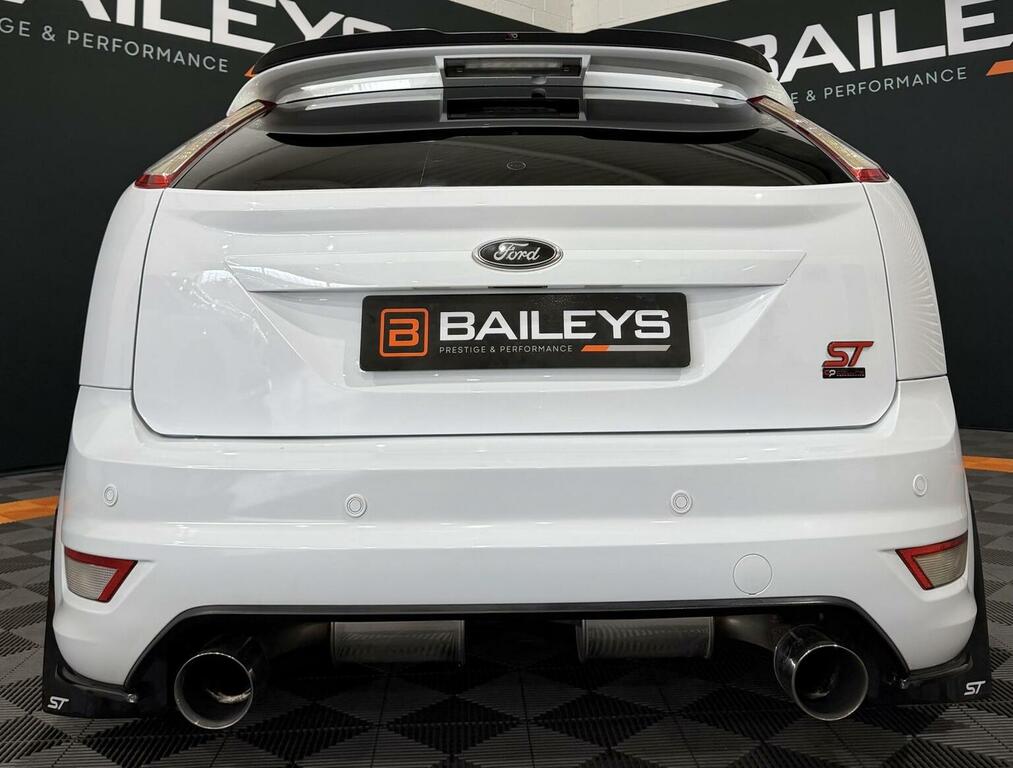 Ford Focus 2.5 Siv St-3 White #6
