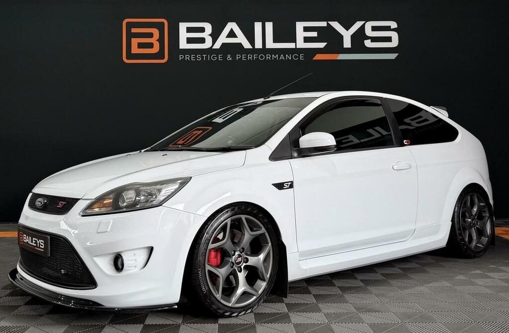 Ford Focus 2.5 Siv St-3 White