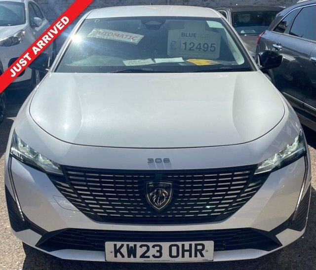 Peugeot 308 1.2 Puretech Allure Premium Hatchback E White