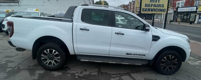 Ford Ranger 2.0 Ecoblue Wildtrak Pickup Double Cab 4 KP21JJK White #4