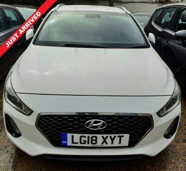Hyundai I30 1.4 T-gdi Se Nav Tourer Dct E White