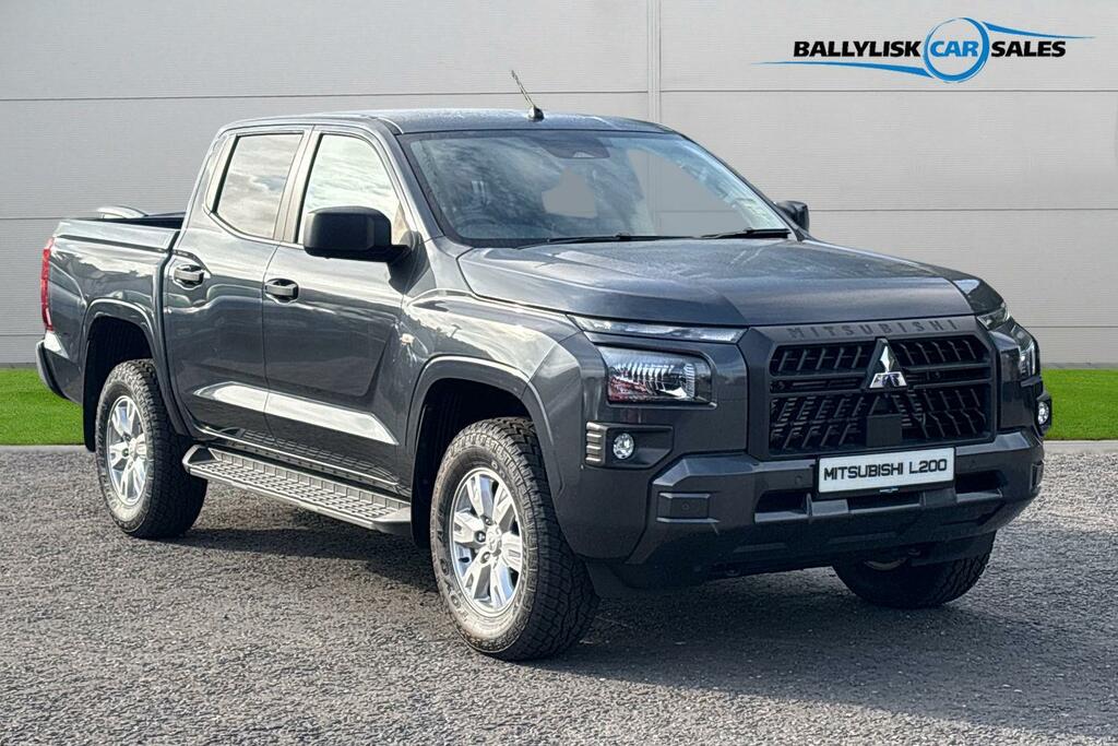 Mitsubishi L200 2.4 Bi-turbo D Titan Double Cab Pick Up 4Wd I Grey