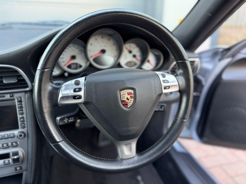 Porsche 911 #15
