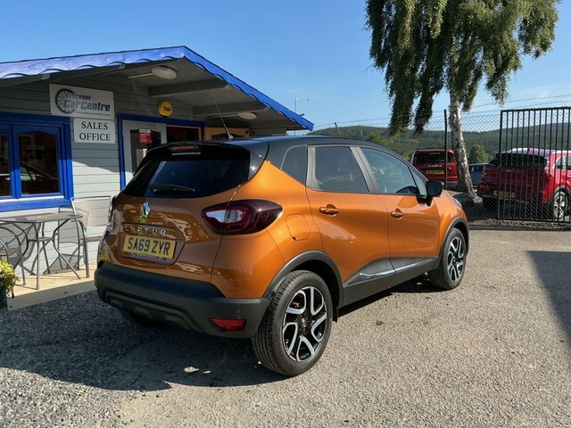 Renault Captur 2019 0.9 Tce Energy Iconic Suv E Orange #3