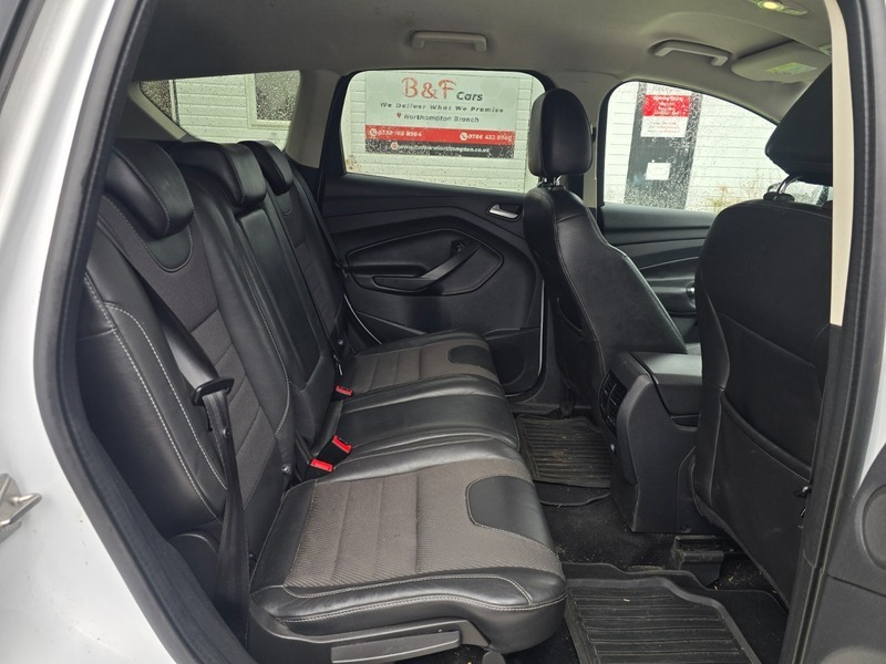 Ford Kuga Titanium Black #17