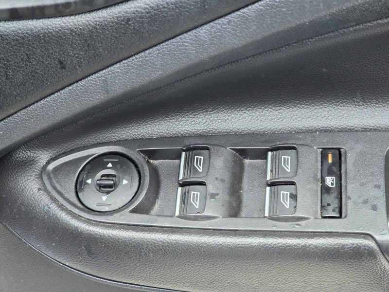 Ford Kuga Titanium Black #18