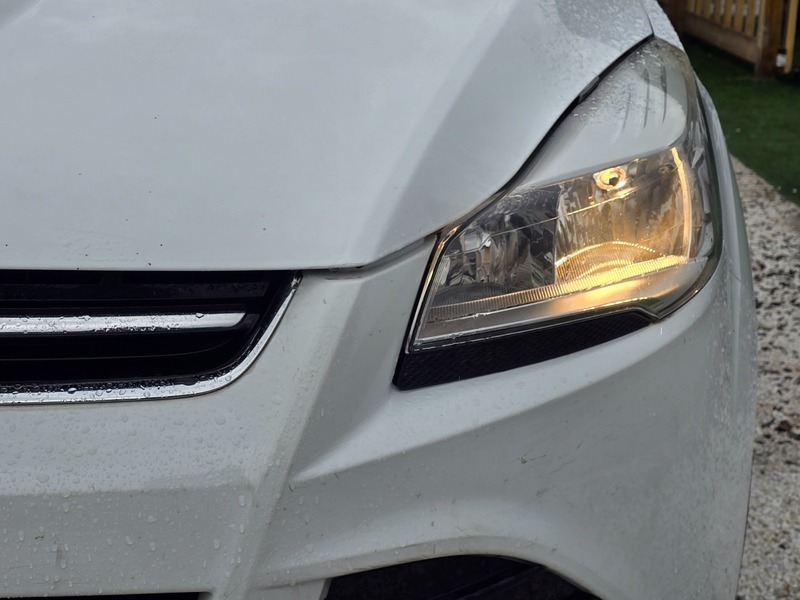 Ford Kuga Titanium Black #35
