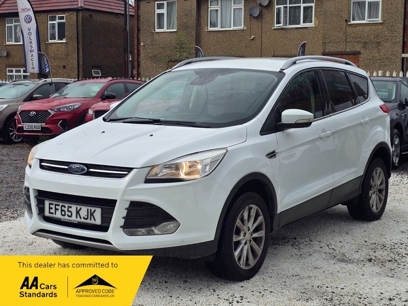Ford Kuga 2.0 Tdci Titanium 2Wd White #3