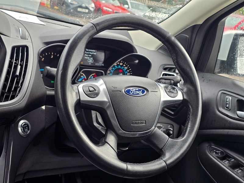Ford Kuga Titanium Black #22