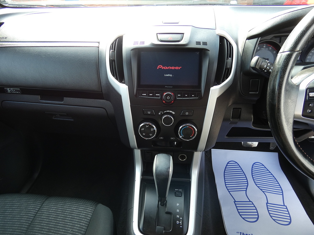 Isuzu D-Max 1.9Td Fury Double Cab Gearmate Store No Vat Red #5