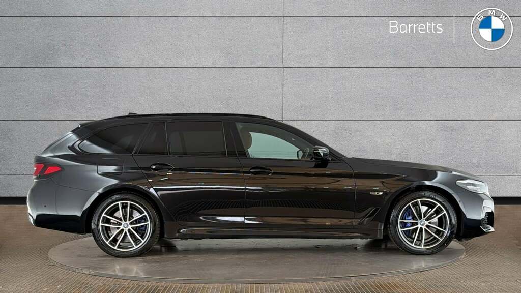 BMW 5 Series 2.0 530E 12Kwh M Sport Touring Plug-in Black #3