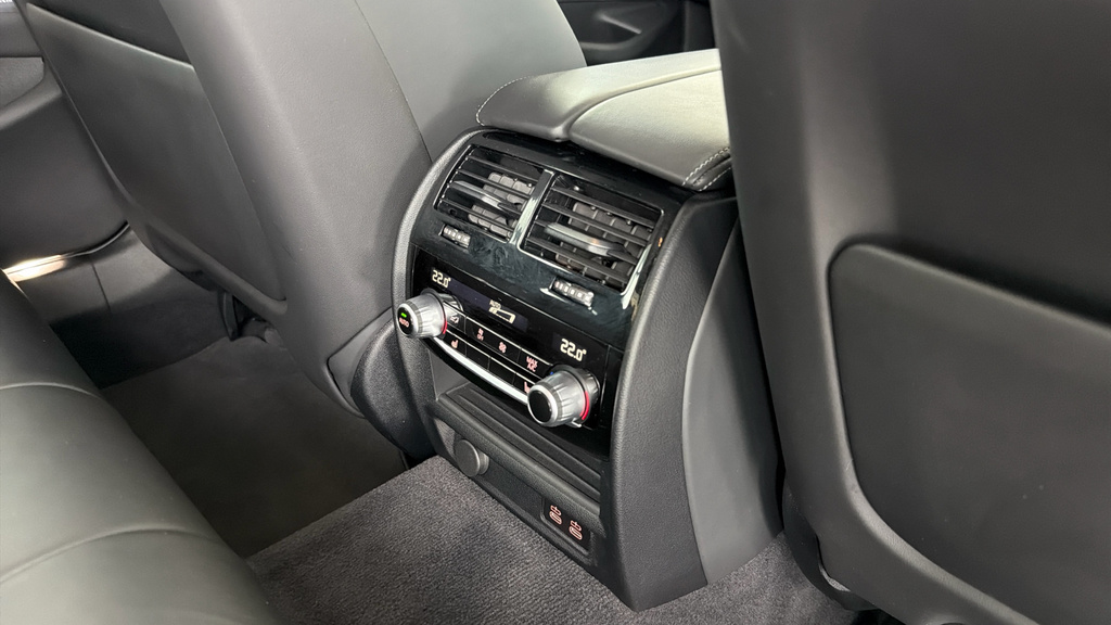 BMW 5 Series 520D M Sport Mhev Grey #48