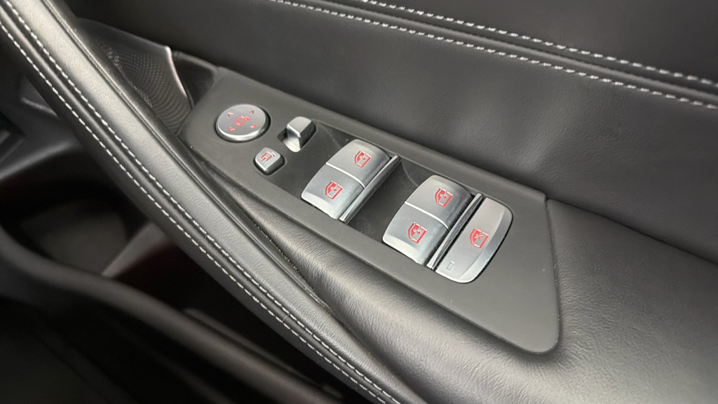 BMW 5 Series 520D M Sport Mhev Grey #33