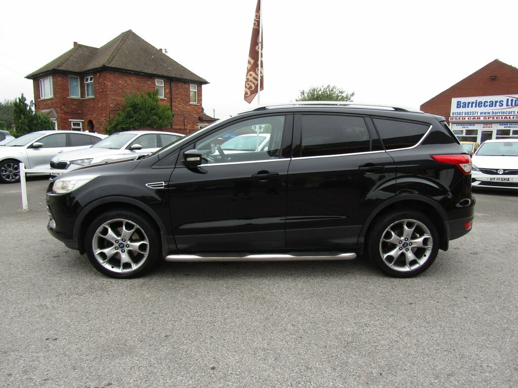 Ford Kuga 2.0 Tdci Titanium Awd Euro 5 LL15XJM Black #2