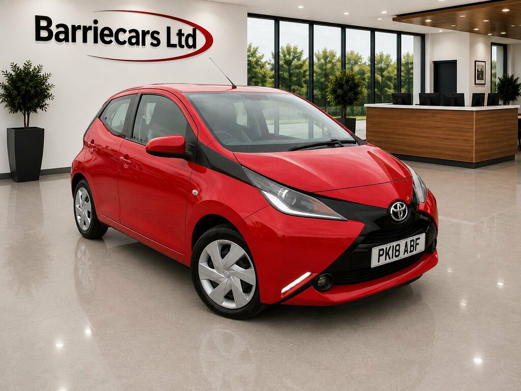 Toyota Aygo 1.0 Vvt-i X-play Euro 6 Red