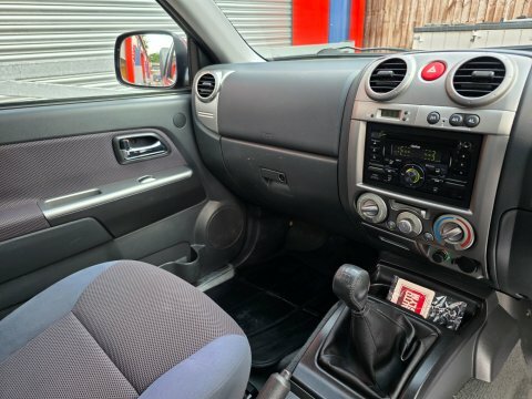 Isuzu Rodeo  Silver #11