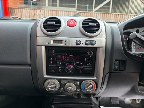 Isuzu Rodeo  Silver #17
