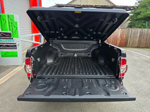 Isuzu Rodeo  Silver #9