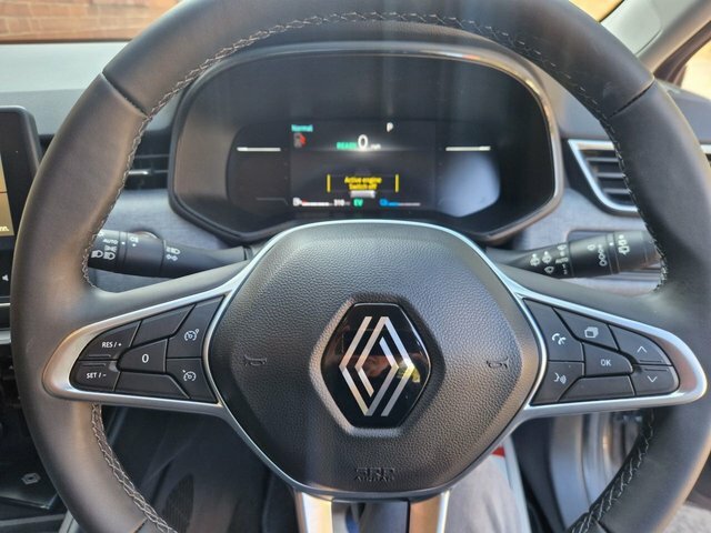 Renault Clio E-tech Evolution Hatchback Grey #4