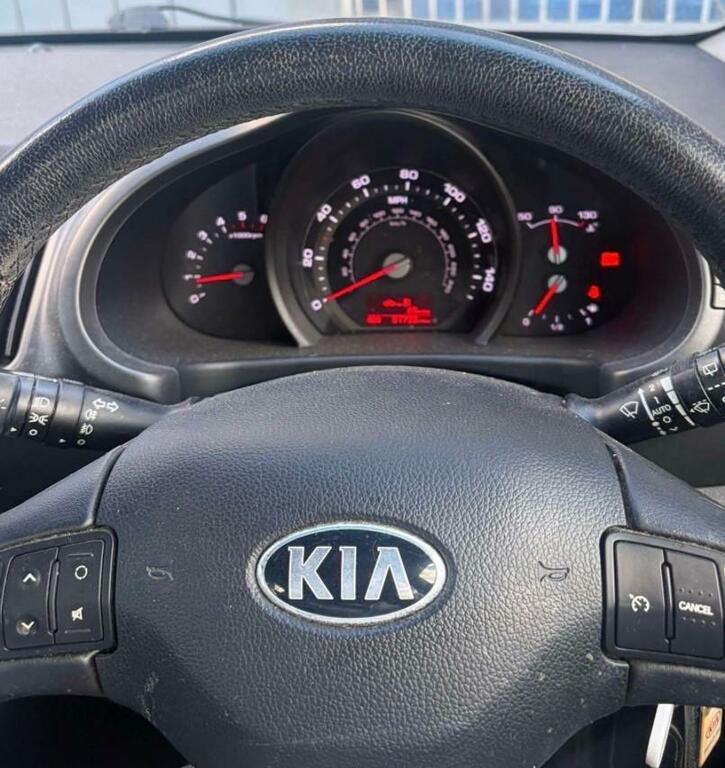 Kia Sportage 1 Crdi FX63JUJ Black #6