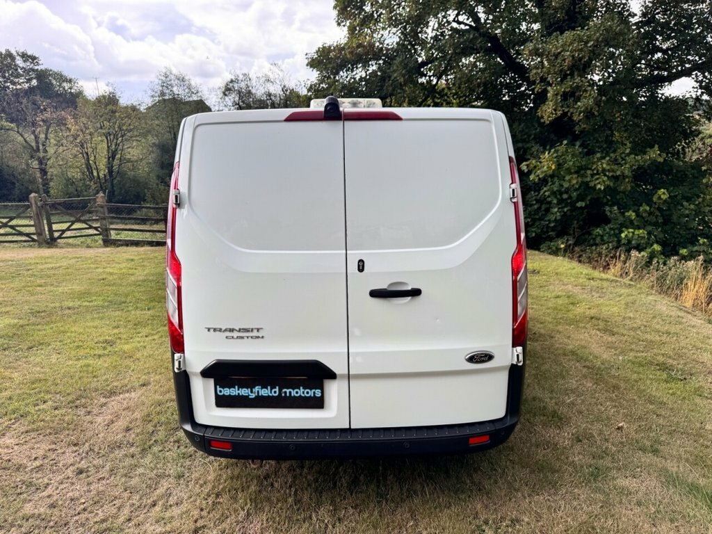 Ford Transit Custom 2L Leader White #3