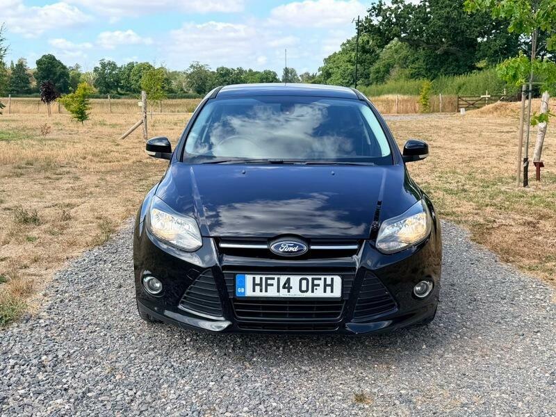 Ford Focus 1.6 Tdci Zetec Navigator Euro 5 Ss HF14OFH Black #2