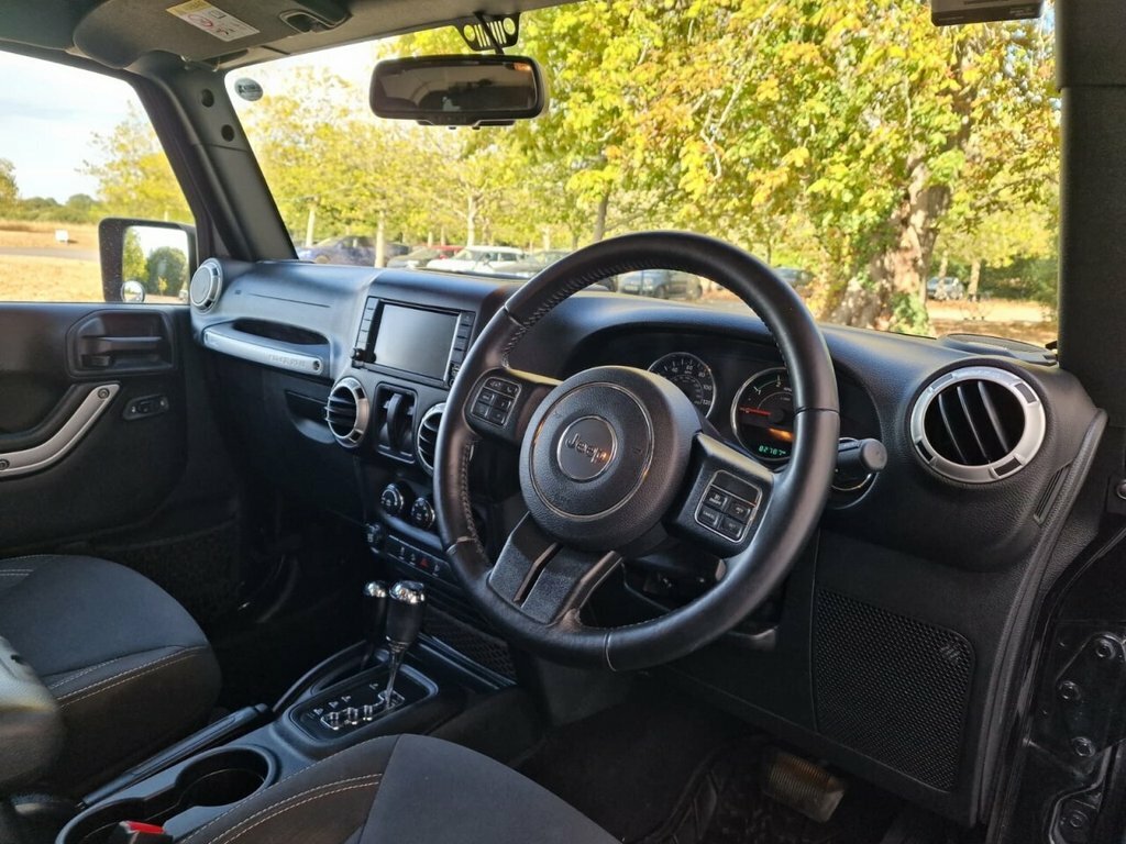 Jeep Wrangler 2.8 Crd Night Eagle Purple #25