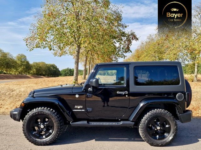 Jeep Wrangler Crd Sahara Suv Black #3