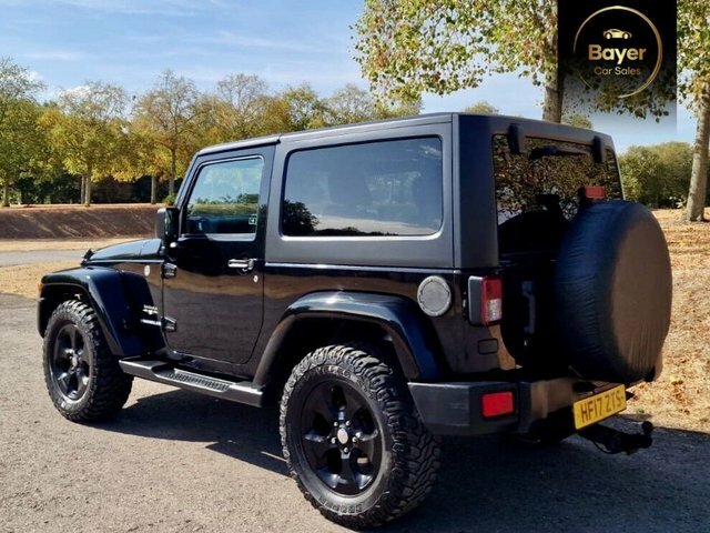 Jeep Wrangler Crd Sahara Suv Black #5