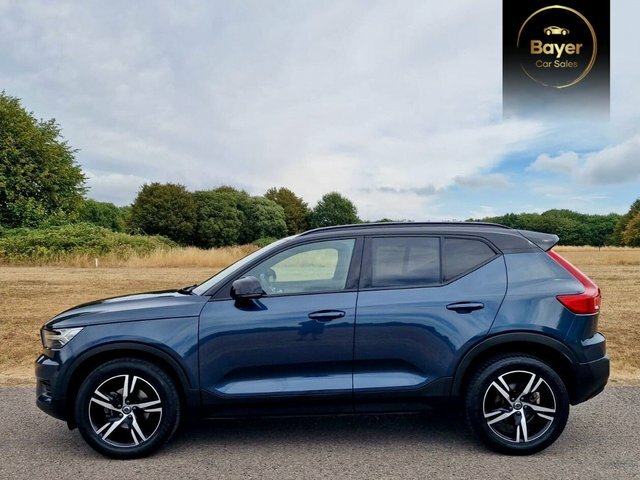 Volvo XC40 T3 R-design Suv NA22KKT Blue #3