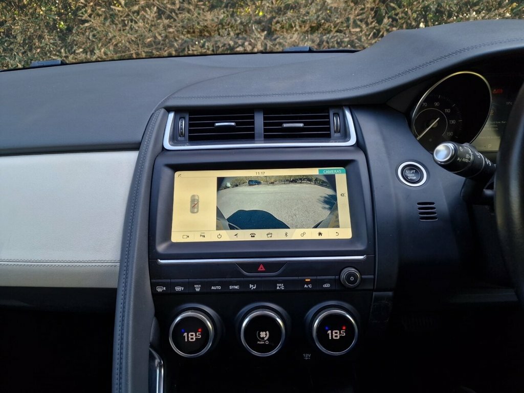 Jaguar E-Pace 2.0 Core 148 Bhp Black #32