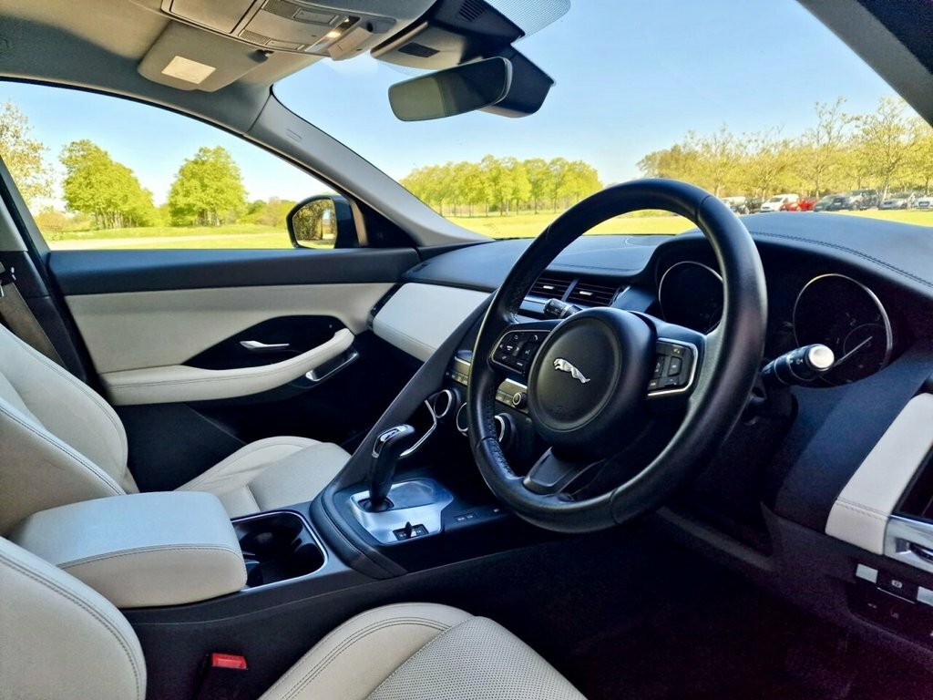 Jaguar E-Pace 2.0 Core 148 Bhp Black #28