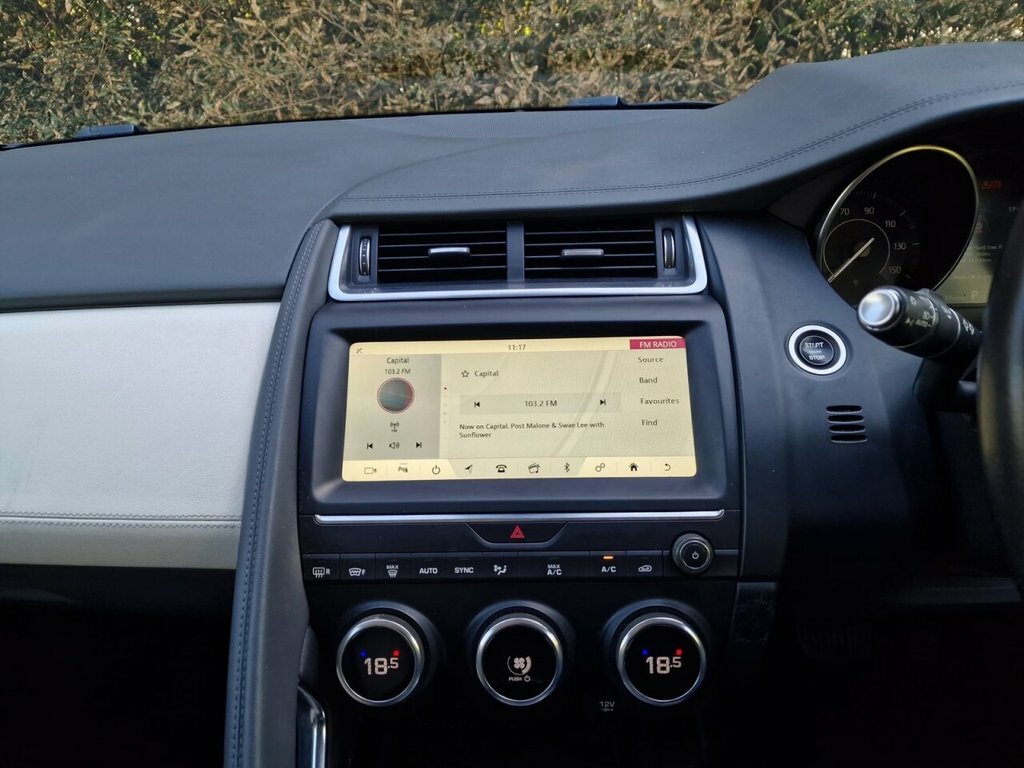 Jaguar E-Pace 2.0 Core 148 Bhp Black #36
