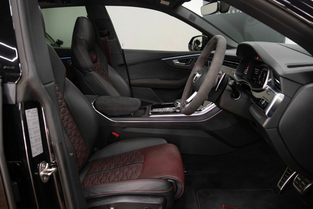 Audi RSQ8 Performance Carbon Black Black #42