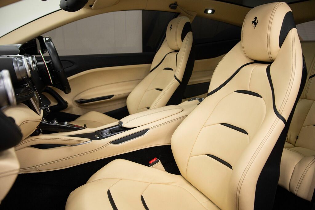 Ferrari Gtc4 Lusso 6.3 V12 Coupe Black #4
