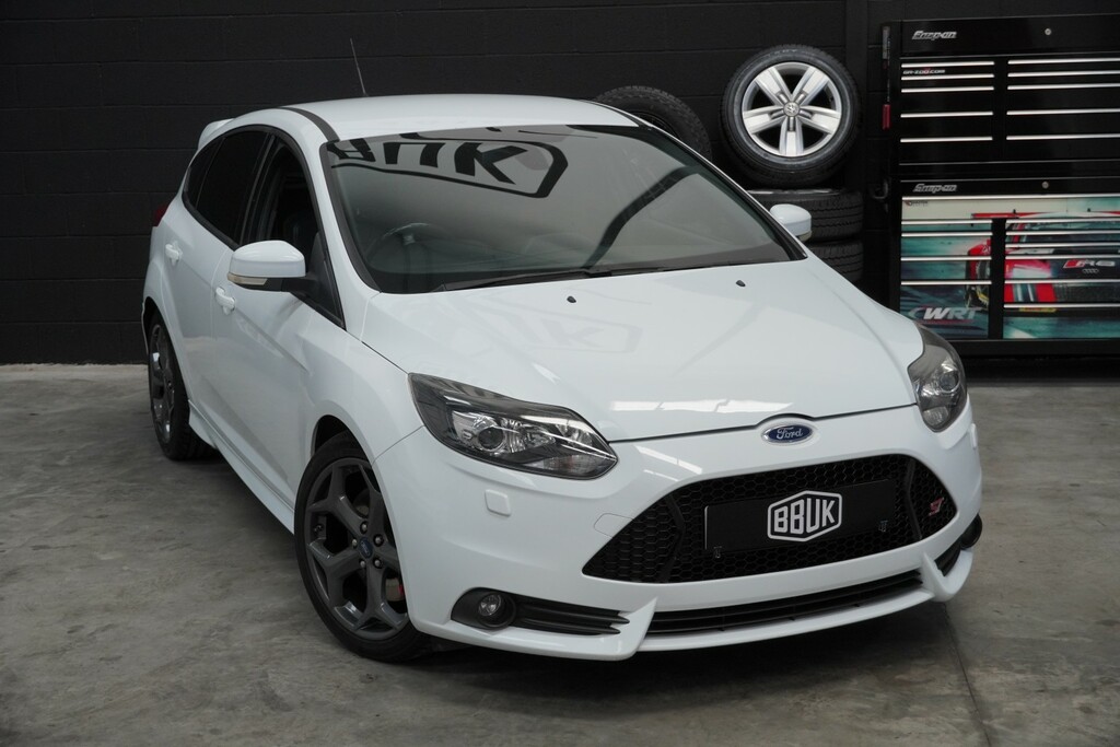 Ford Focus 2.0 T Ecoboost St-3 GN64OHU White #5