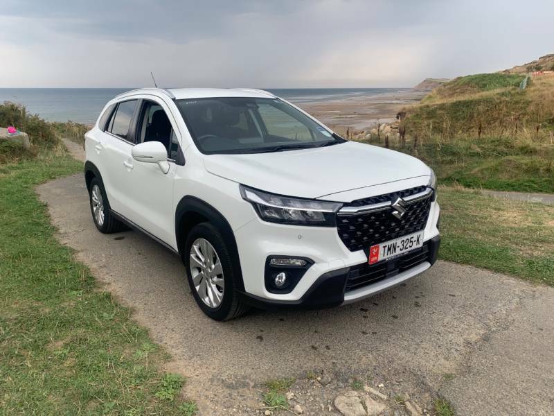 Suzuki S Cross 1.4 Boosterjet 48V Hybrid Motion White
