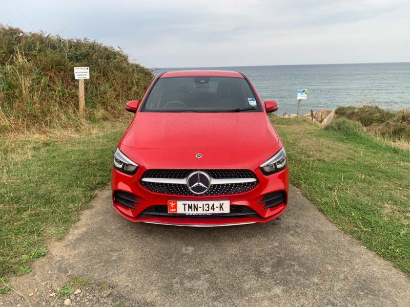 Mercedes-Benz B Class B200d Amg Line Red #2