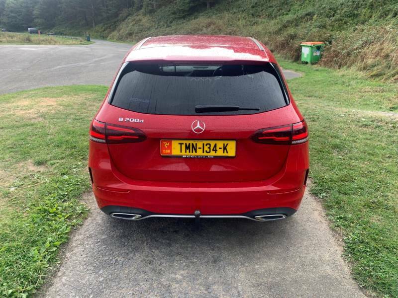 Mercedes-Benz B Class B200d Amg Line Red #6