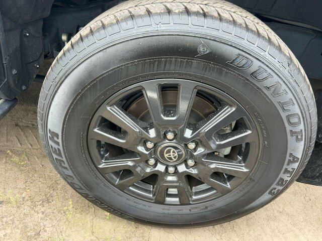 Toyota Land Cruiser 2.7 250 VX Suv FLANDC2 White #6