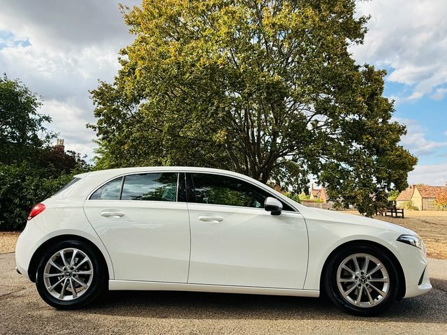 Mercedes-Benz A Class 1.3 A200 Sport Hatchback 7G-dct Euro 6 White #4
