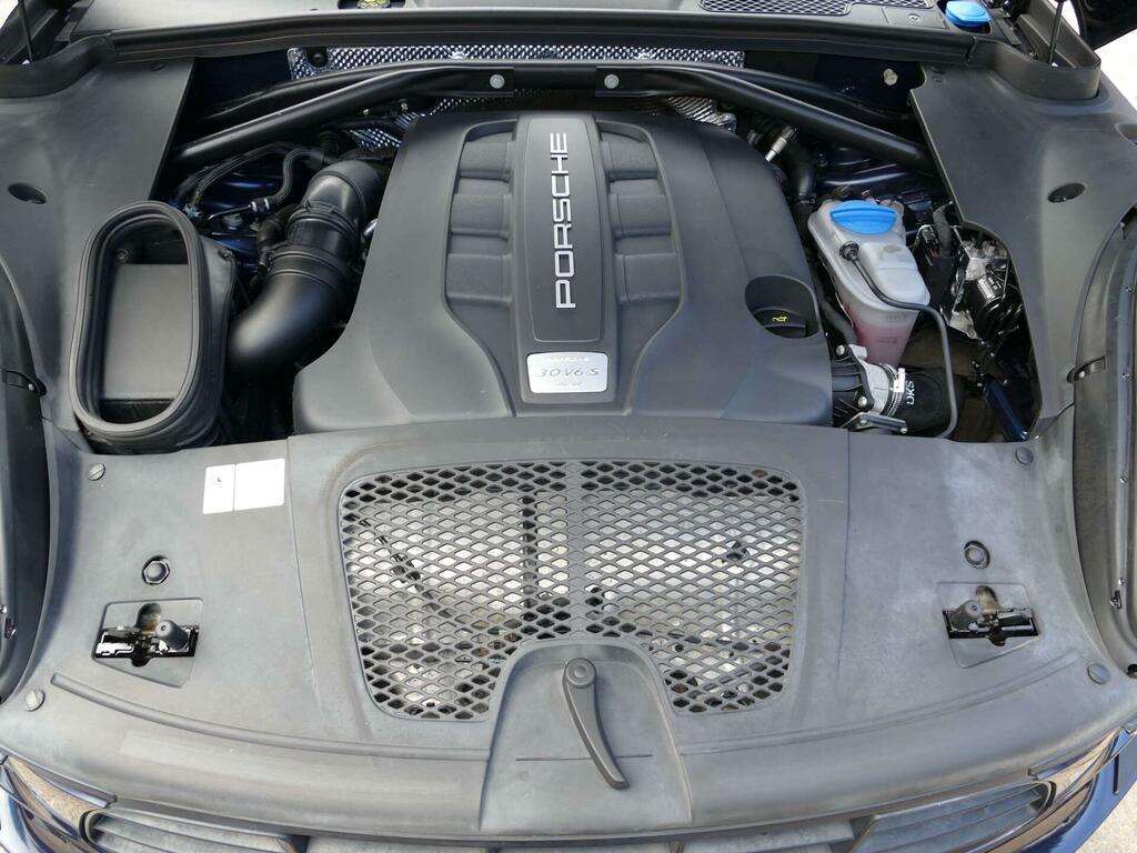 Porsche Macan D S Pdk  #44