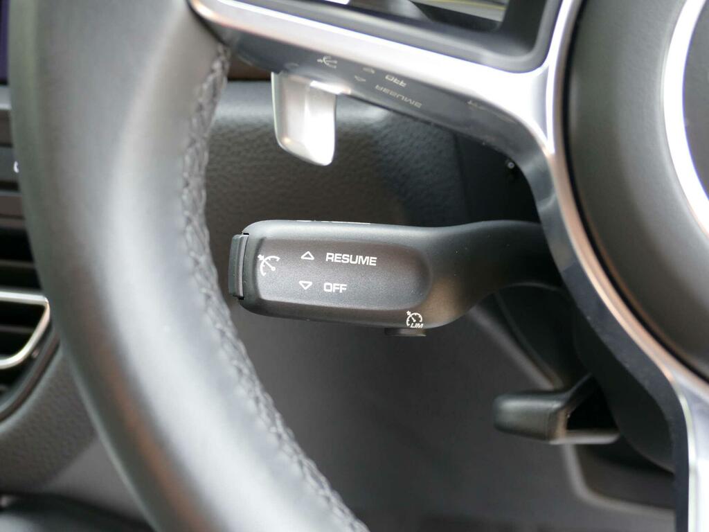 Porsche Macan 5dr Pdk Grey #41